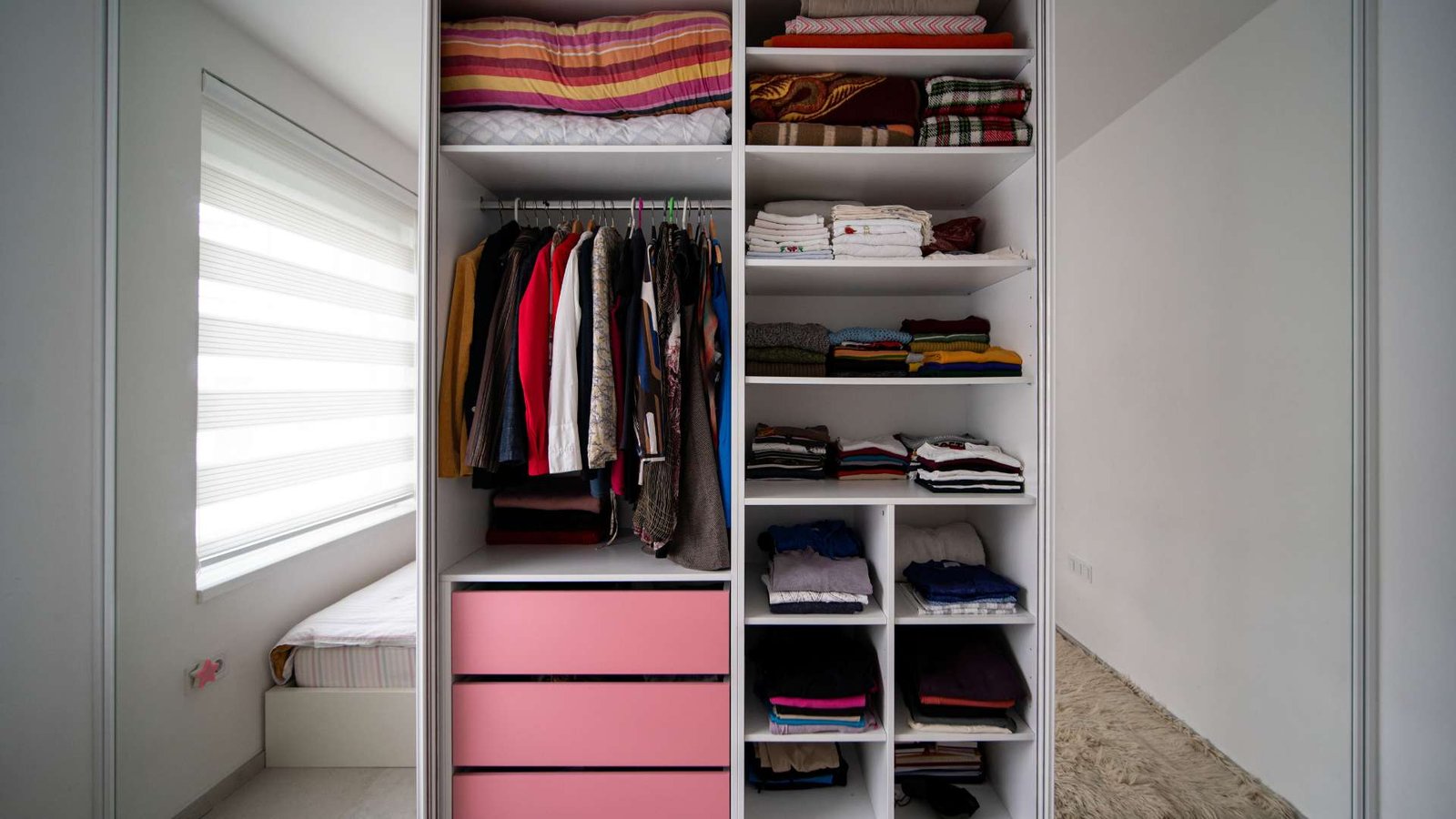 Wardrobe Designers & Installation Services in Kolkata